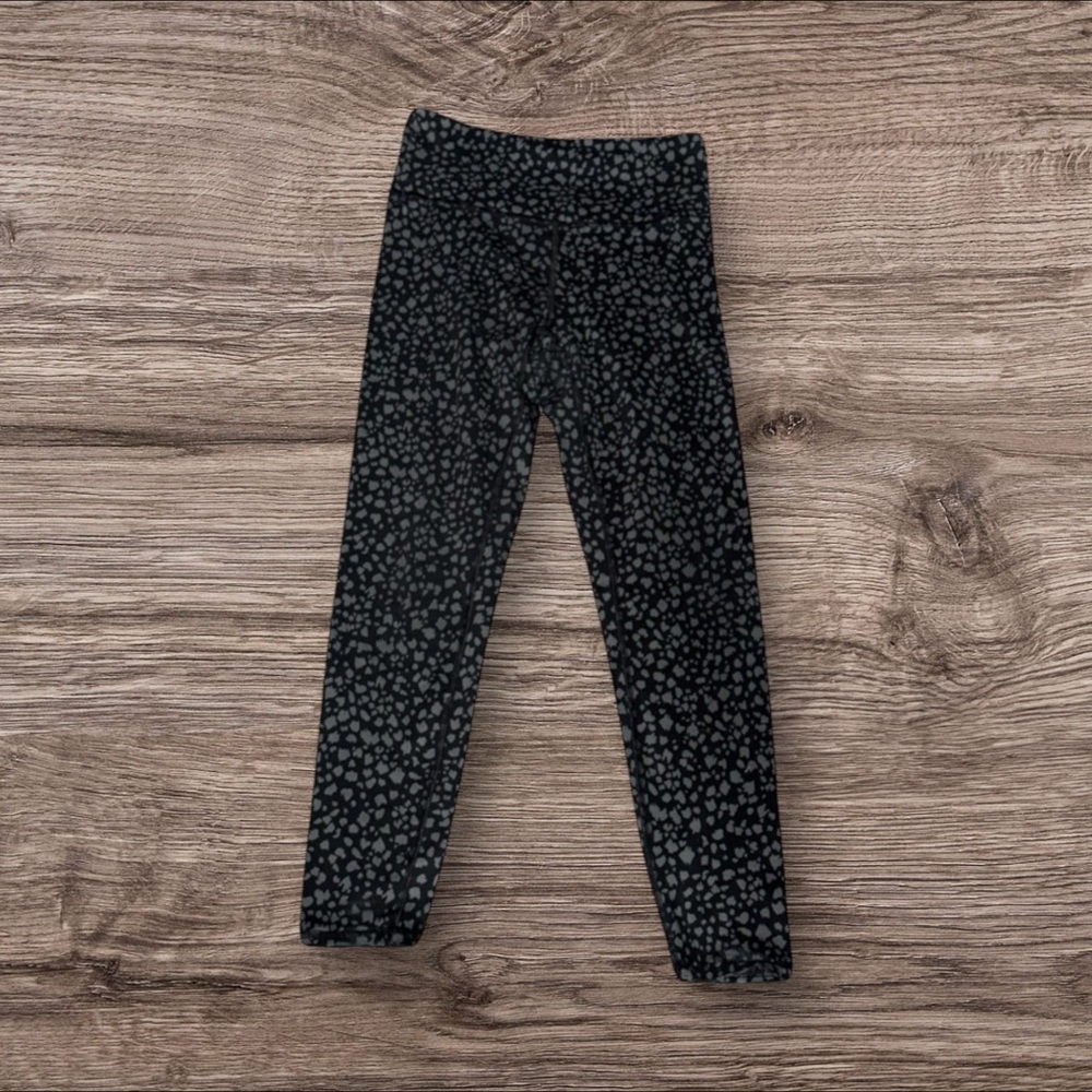 Jessica Simpson Sleep Black and Gray Animal‎ Print Activewear Medium Leggings